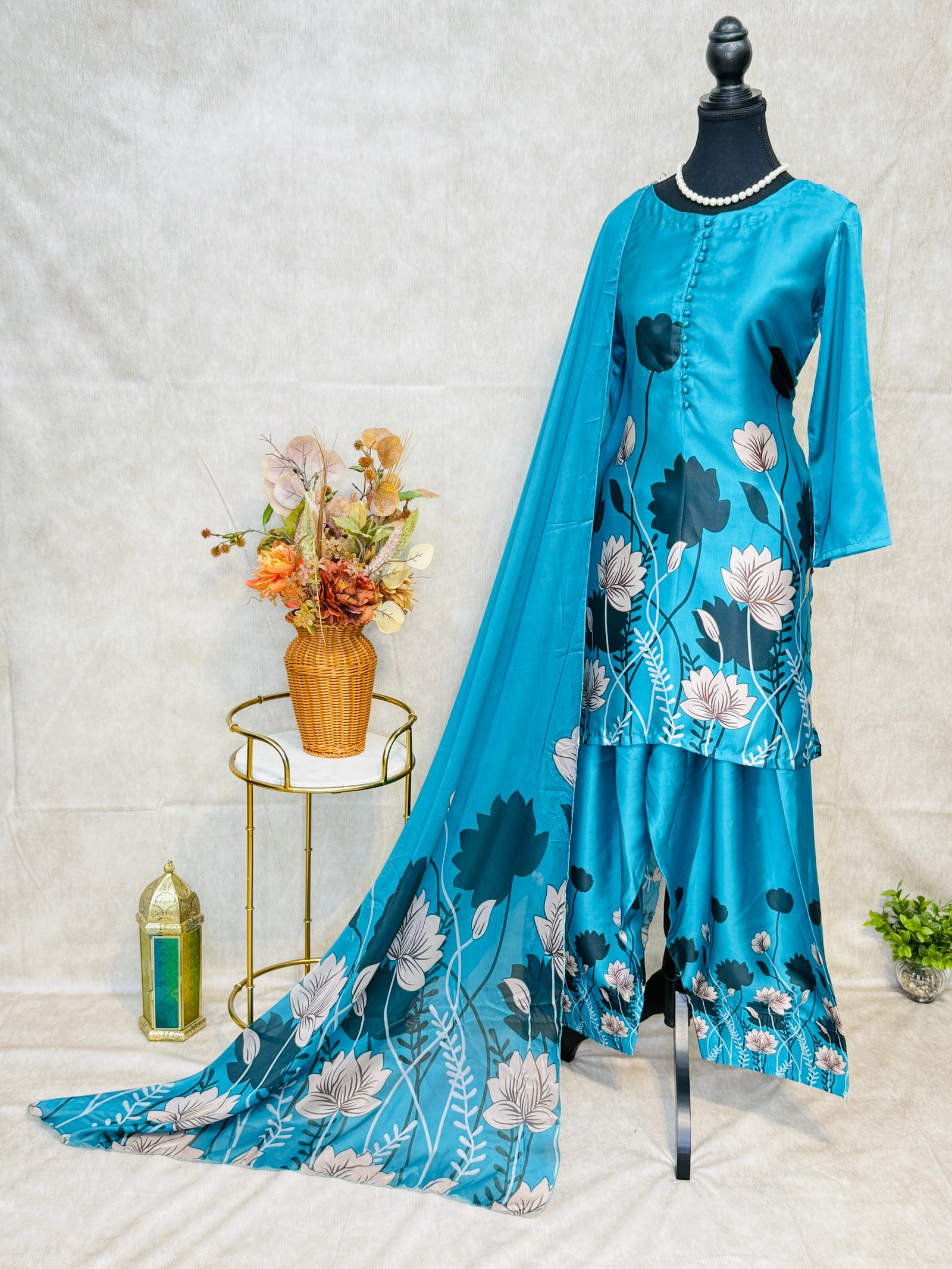Firozi & Black Farshi Salwar Suit